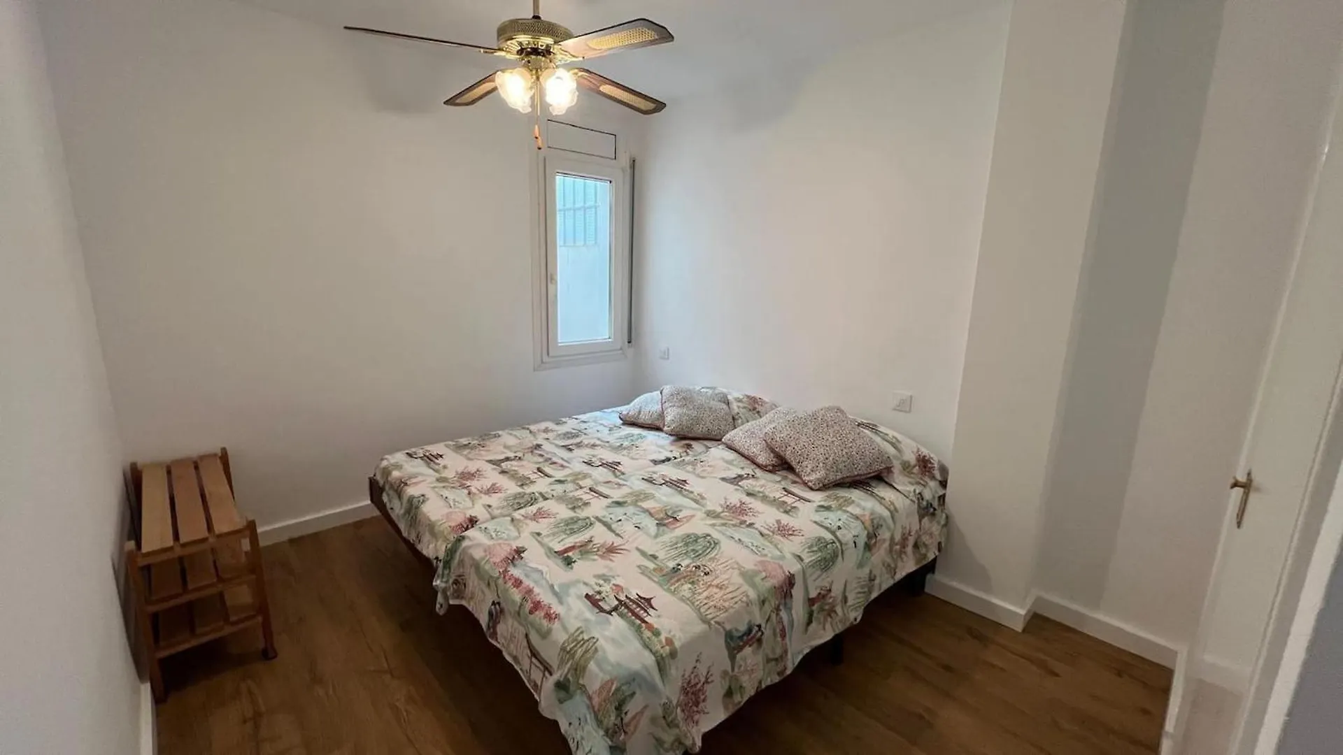 Bonito Duplex En Roses Con Vistas Al Mar Cerca De La Playa Apartment Spain