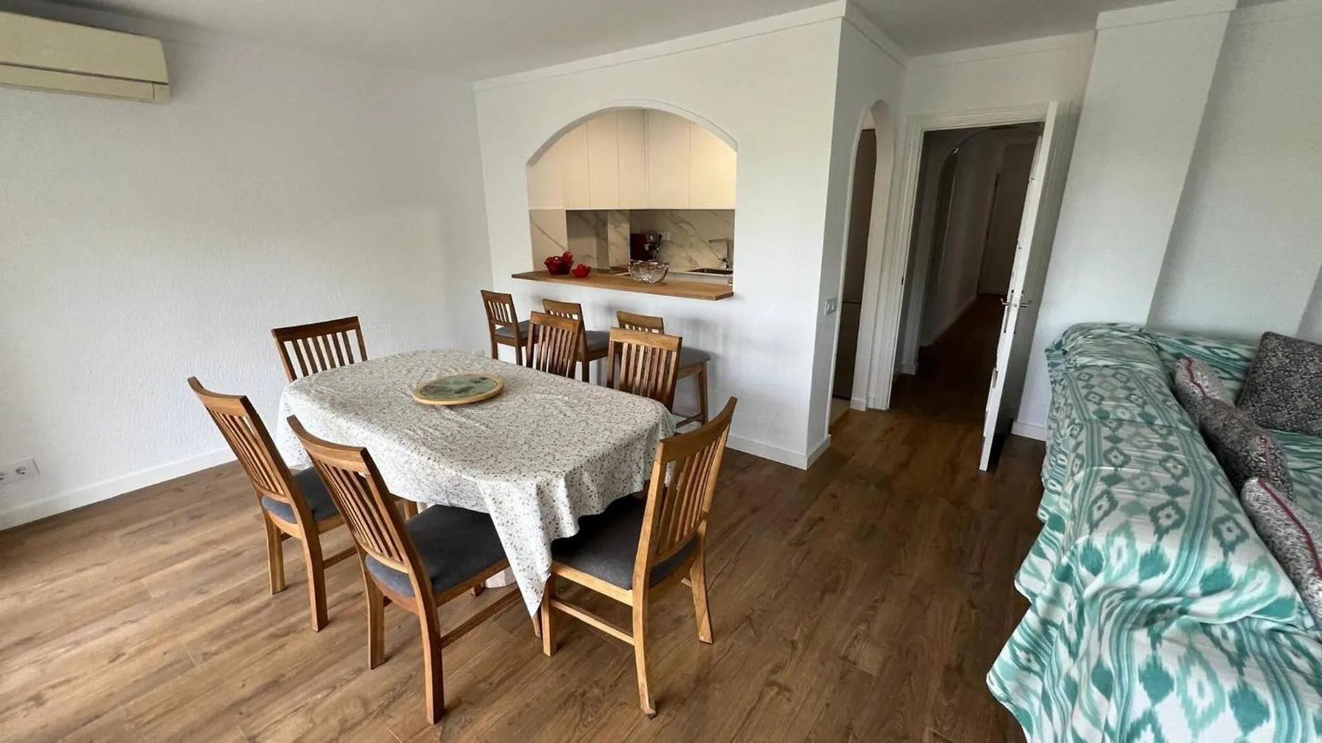 Bonito Duplex En Roses Con Vistas Al Mar Cerca De La Playa Apartment Spain