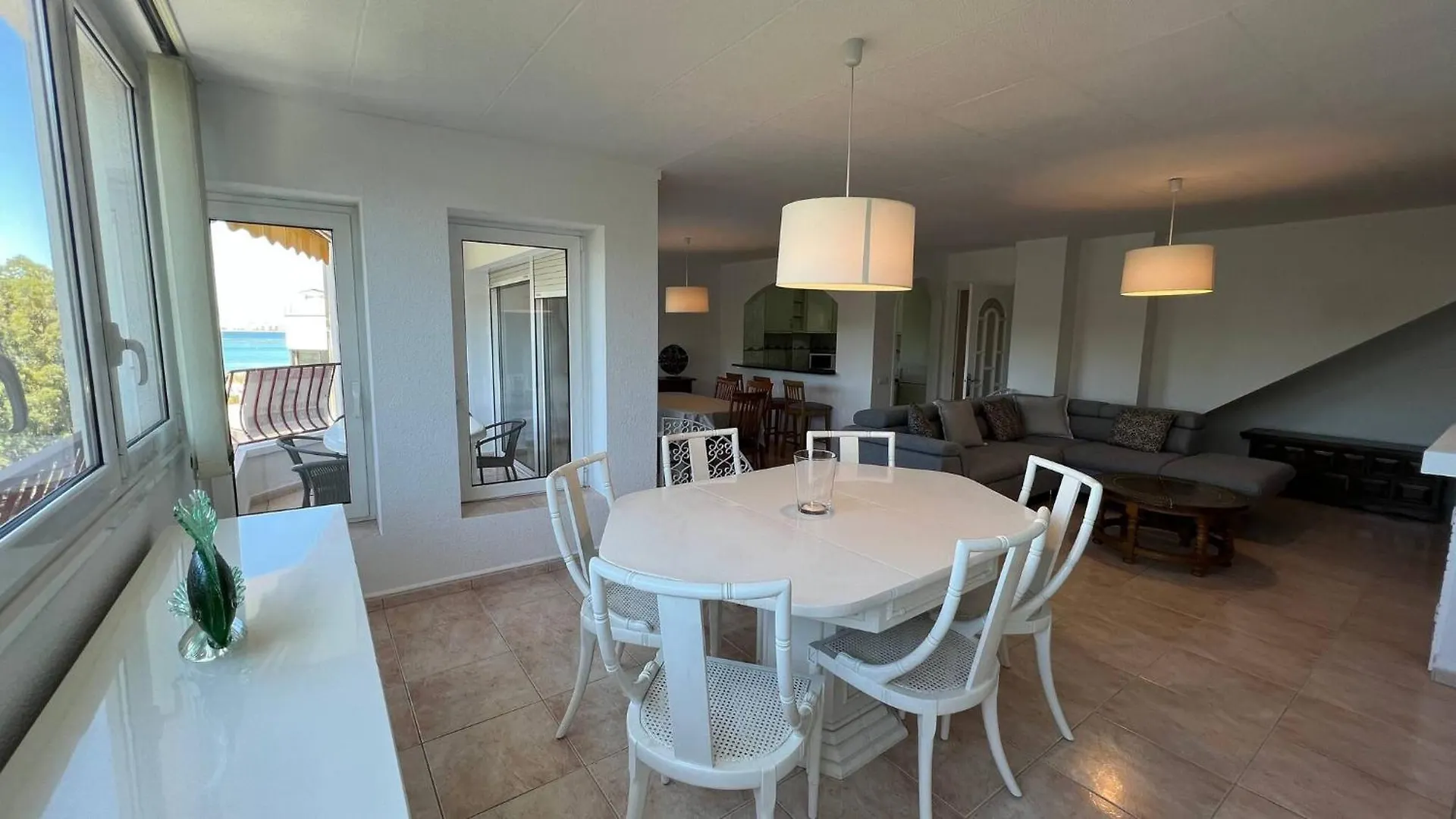 Bonito Duplex En Roses Con Vistas Al Mar Cerca De La Playa Apartment