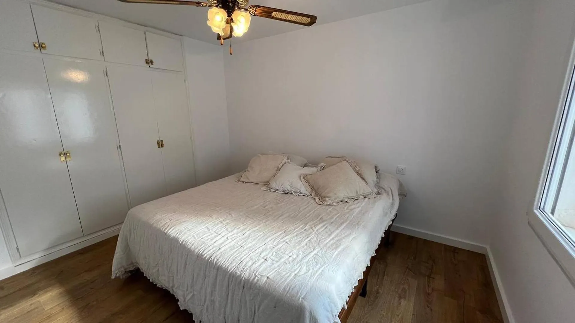 Bonito Duplex En Roses Con Vistas Al Mar Cerca De La Playa Apartment