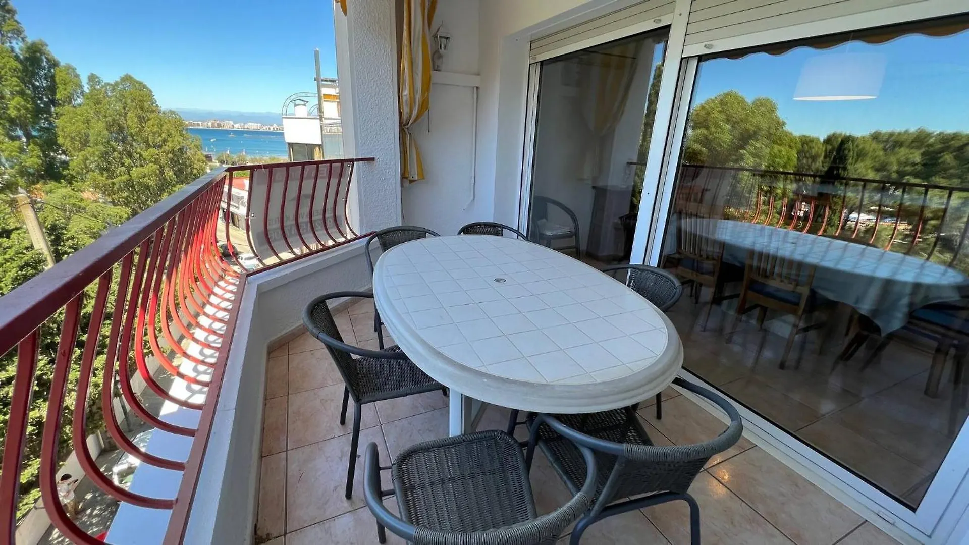 Bonito Duplex En Roses Con Vistas Al Mar Cerca De La Playa Apartment 0*,  Spain
